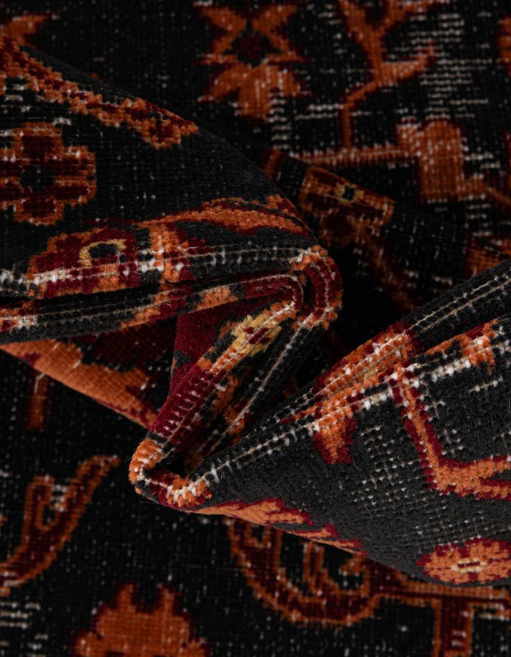 Detail image of 2' 7 x 10' Lucerne Runner Rug