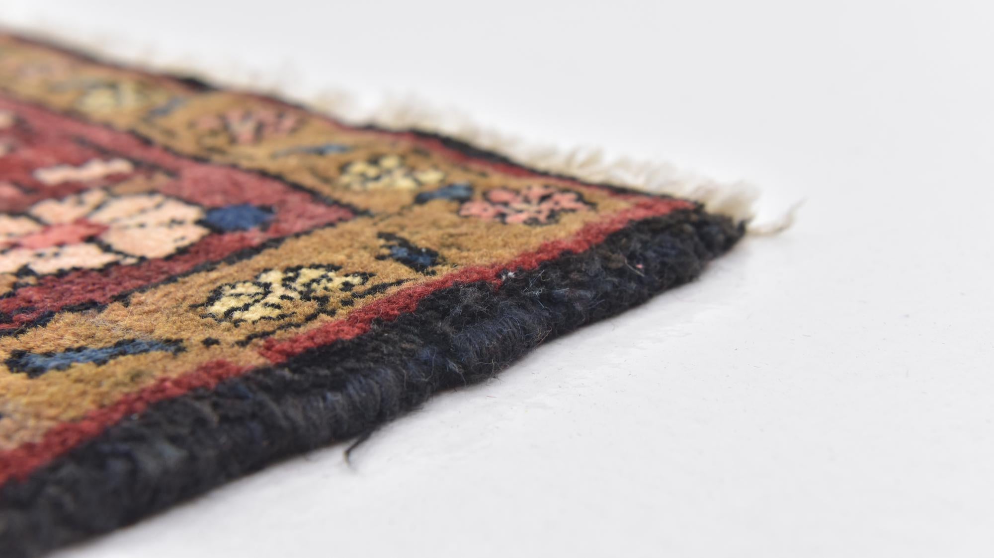 4' 5 x 10' 1 Malayer Wool Runner Rug