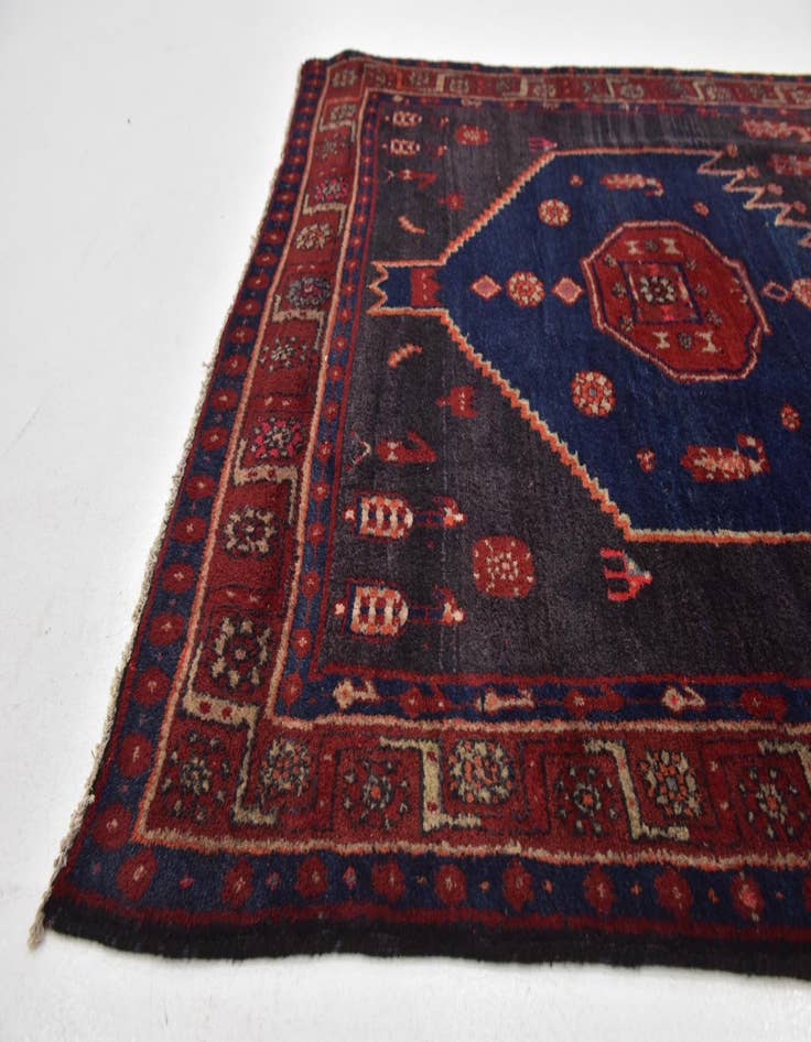 Detail image of 4' 10 x 12' 10  Hand Knotted Meshkin Persian Wool Runner Rug