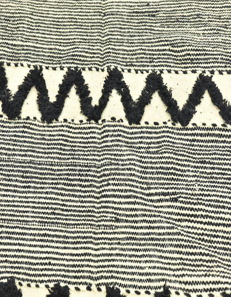 Detail image of 4' 5 x 8' 3  Hand Knotted Moroccan Wool Runner Rug