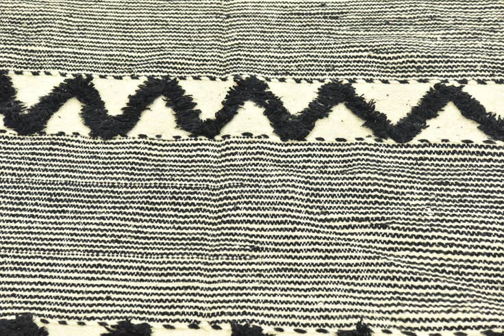 Detail image of 4' 5 x 8' 3 Hand Knotted Moroccan Wool Runner Rug