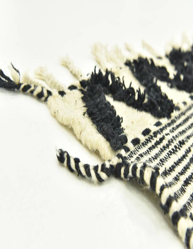 Detail image of 4' 5 x 8' 3  Hand Knotted Moroccan Wool Runner Rug