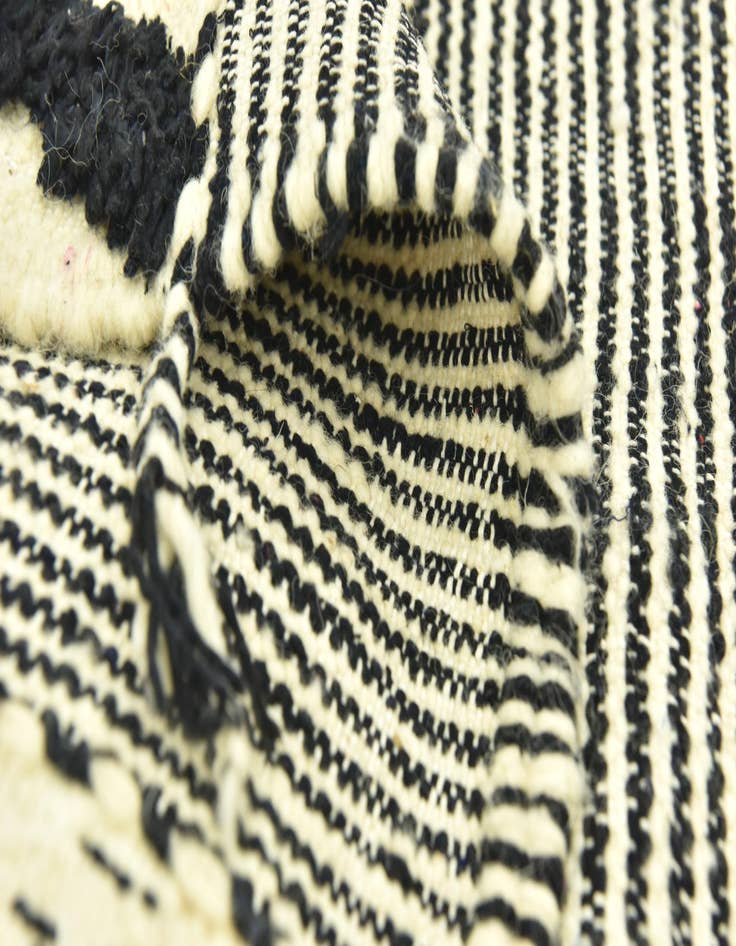 Detail image of 4' 5 x 8' 3  Hand Knotted Moroccan Wool Runner Rug