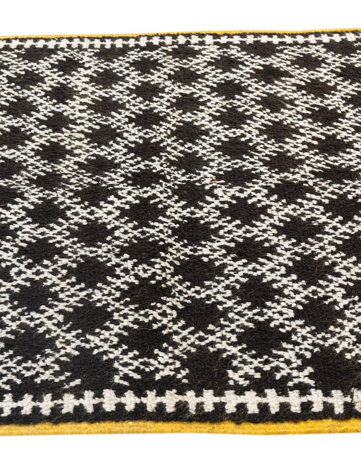 Detail image of 4' 6 x 7' 7  Hand Knotted Moroccan Oriental Wool Runner Rug