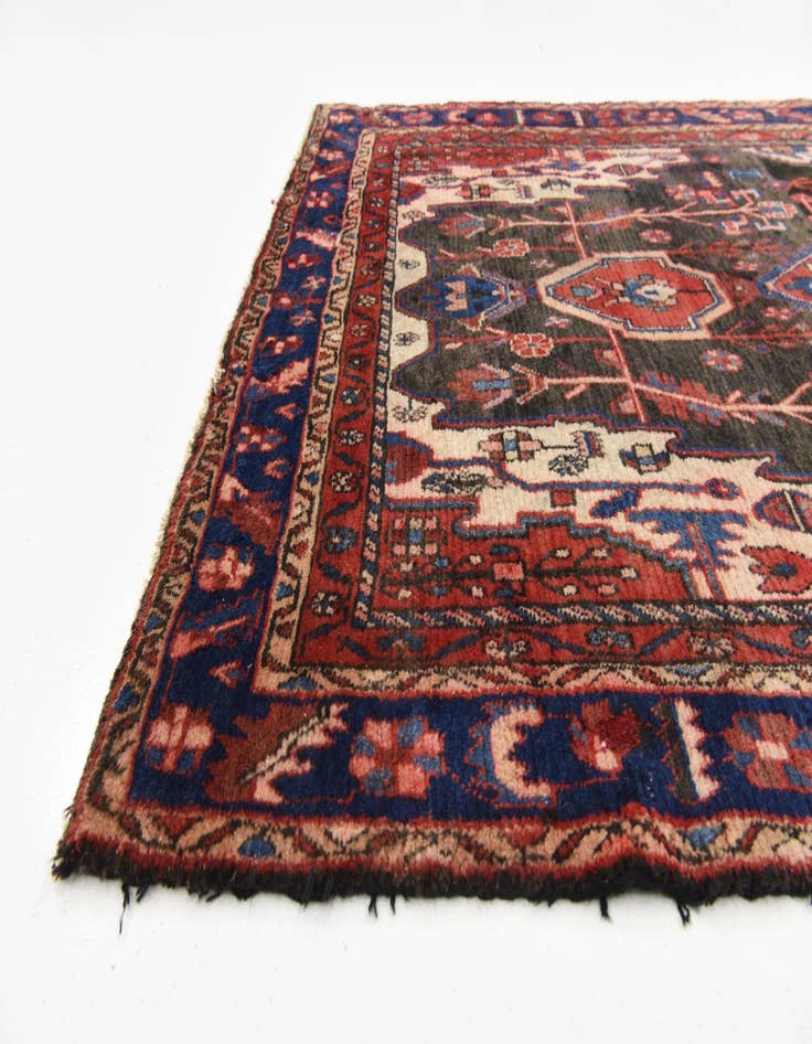 Detail image of 4' 11 x 10' 4  Hand Knotted Nahavand Persian Wool Runner Rug