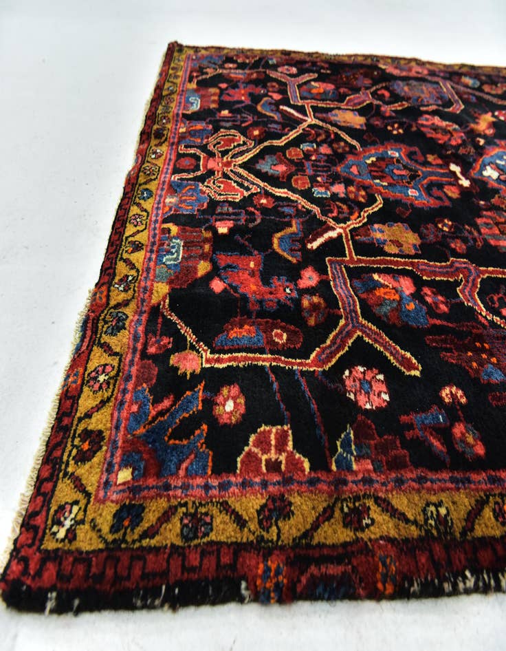 Detail image of 4' 6 x 9' Hand Knotted Nahavand Persian Wool Runner Rug