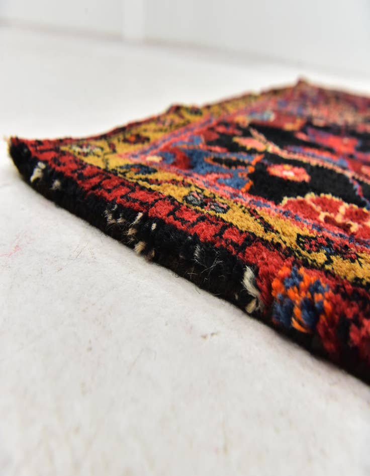 Detail image of 4' 6 x 9' Hand Knotted Nahavand Persian Wool Runner Rug