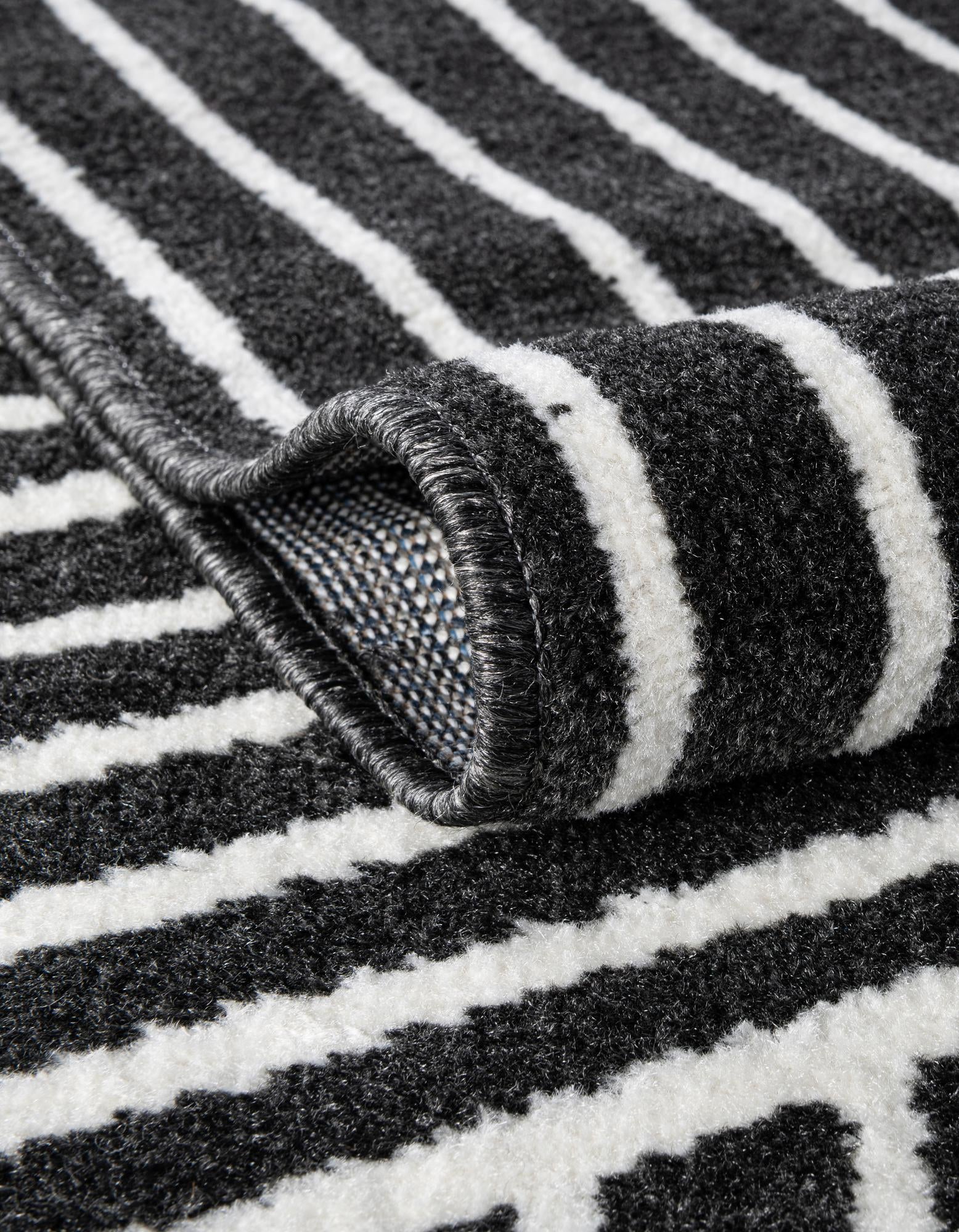 2' x 8' Oslo Runner Rug