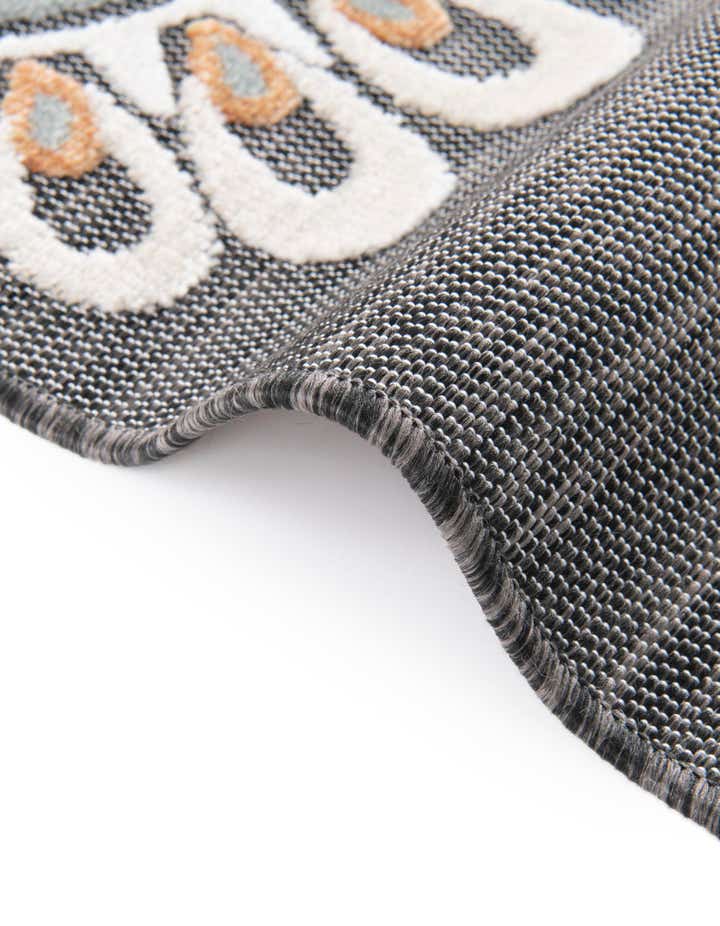 2' 2 x 6' Easy-Clean Botanical Indoor / Outdoor Runner Rug