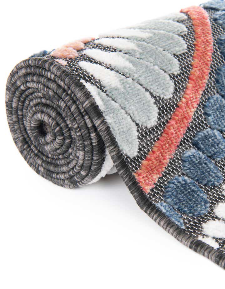 2' 2 x 6' Easy-Clean Botanical Indoor / Outdoor Runner Rug