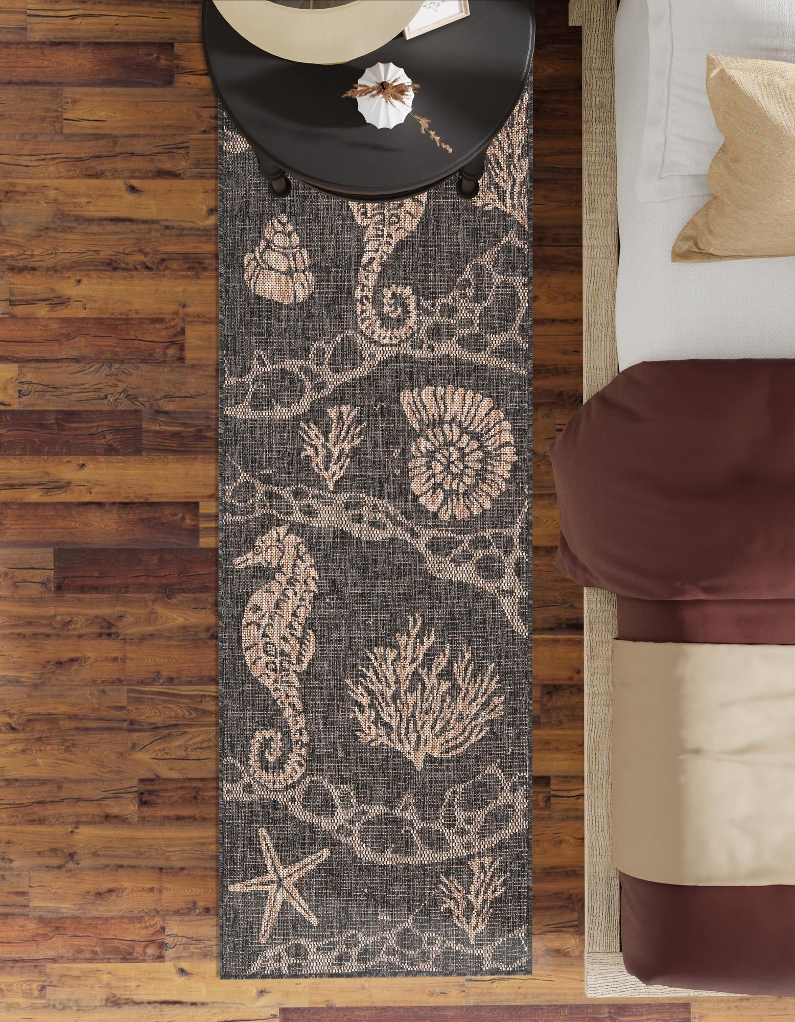 2' x 8' Easy-Clean Coastal Indoor / Outdoor Runner Rug
