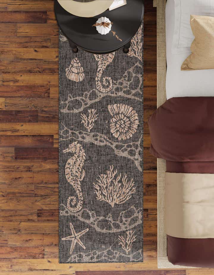 2' x 8' Easy-Clean Coastal Indoor / Outdoor Runner Rug