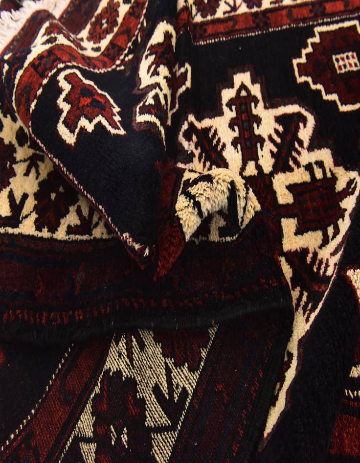 Detail image of 3' 9 x 11'  Hand Knotted Shahsavand Persian Wool Runner Rug