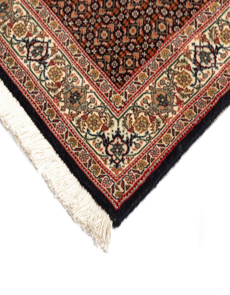 Detail image of 2' 9 x 6' 6 Tabriz Runner Rug