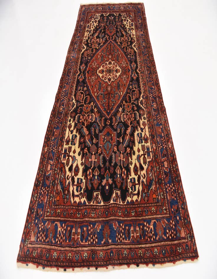 Detail image of 4' 10 x 10'  Hand Knotted Tuiserkan Persian Wool Runner Rug