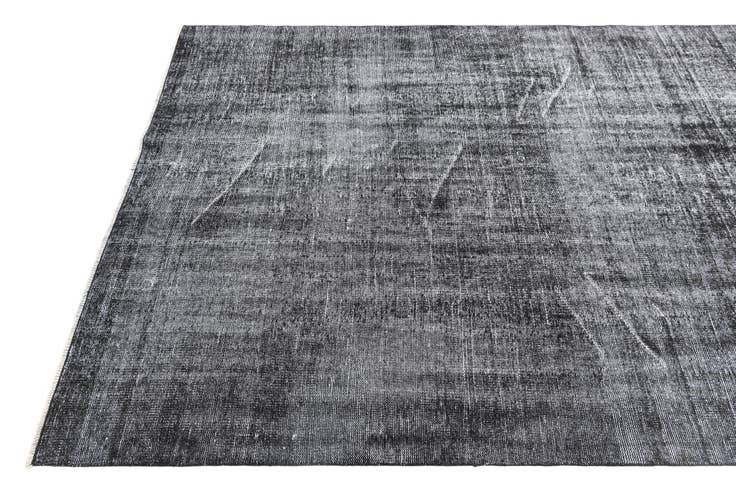Detail image of 5' 5 x 9' 5 Ultra Vintage Wool Runner Rug