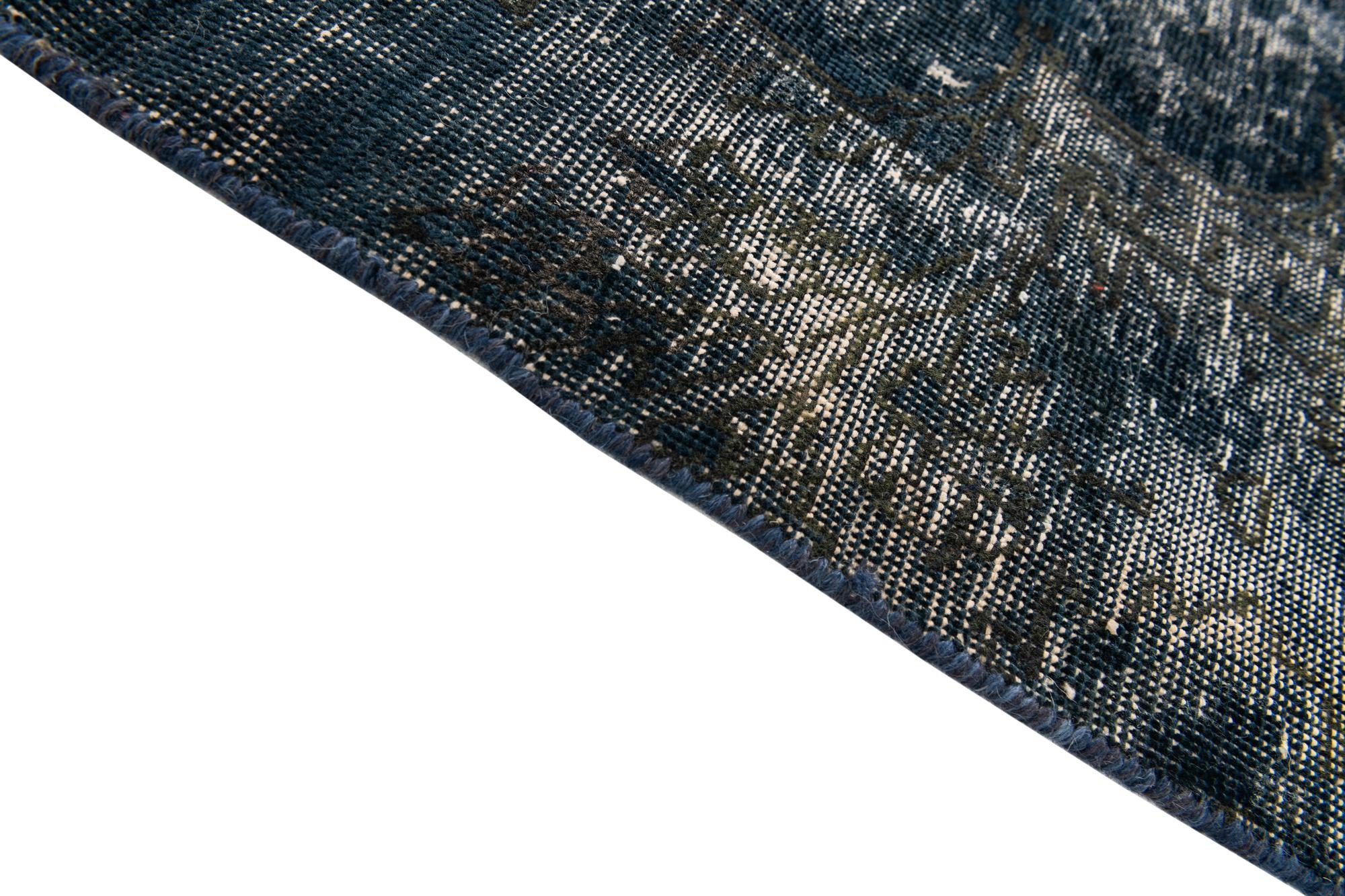 2' 8 x 9' Hand Knotted Ultra Vintage Persian Wool Runner Rug