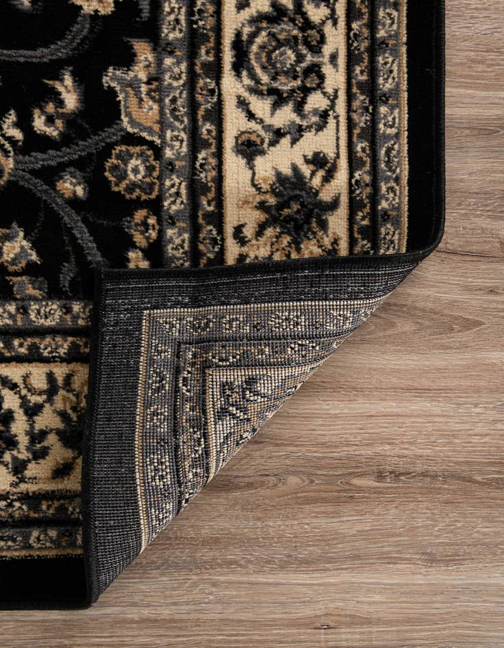 Detail image of 2' x 5' 3 Yasmin Runner Rug