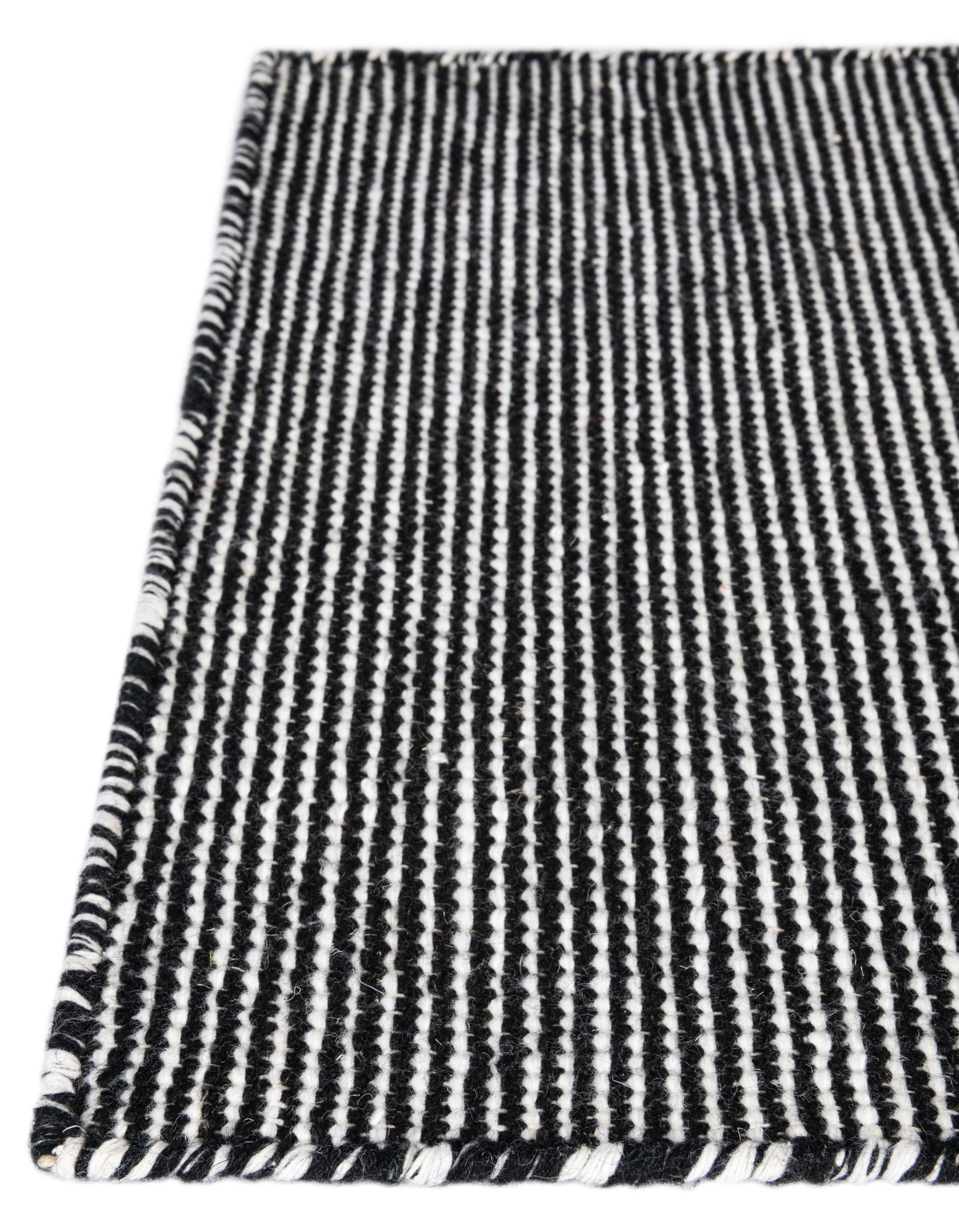 6' 1 x 9' Easy-Clean Jill Zarin Palm Springs Indoor / Outdoor Rug