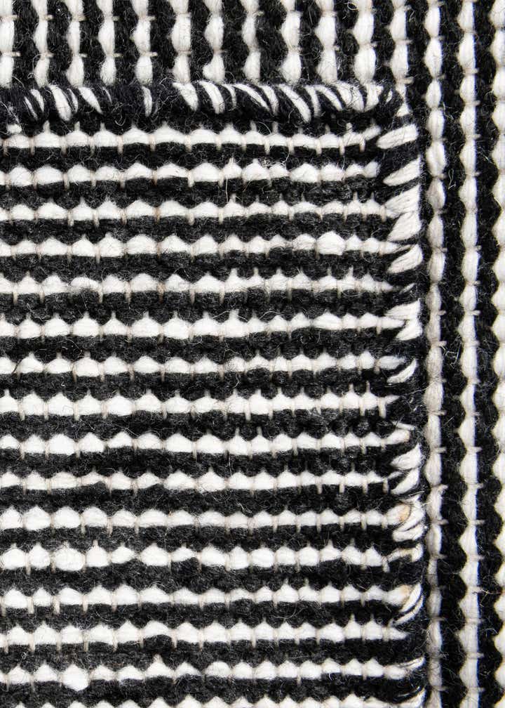 9' x 12' Easy-Clean Jill Zarin Palm Springs Indoor / Outdoor Rug