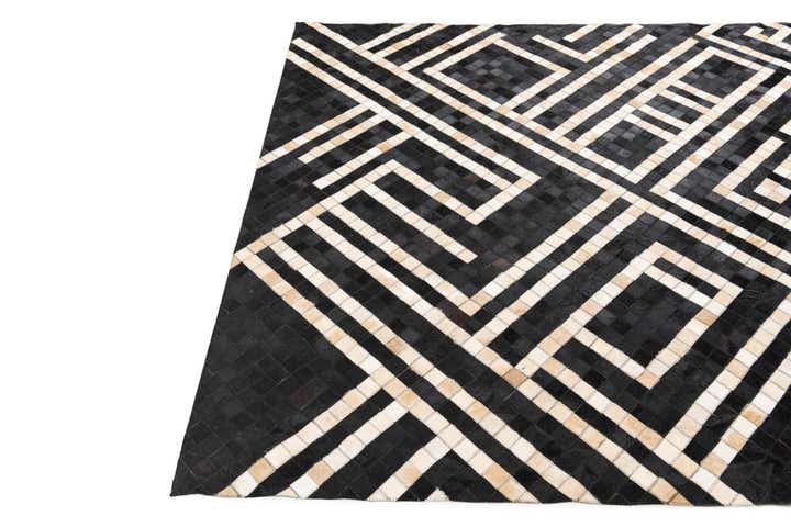 5' 10 x 5' 10 Cowhide Leather Square Rug