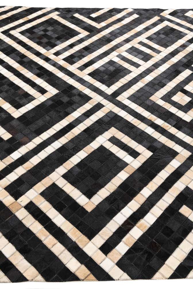 5' 10 x 5' 10 Cowhide Leather Square Rug