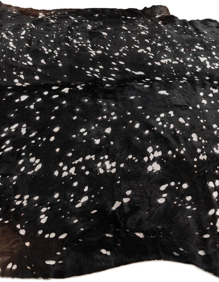 Detail image of 6' 8 x 6' 8 Cowhide Leather Square Rug