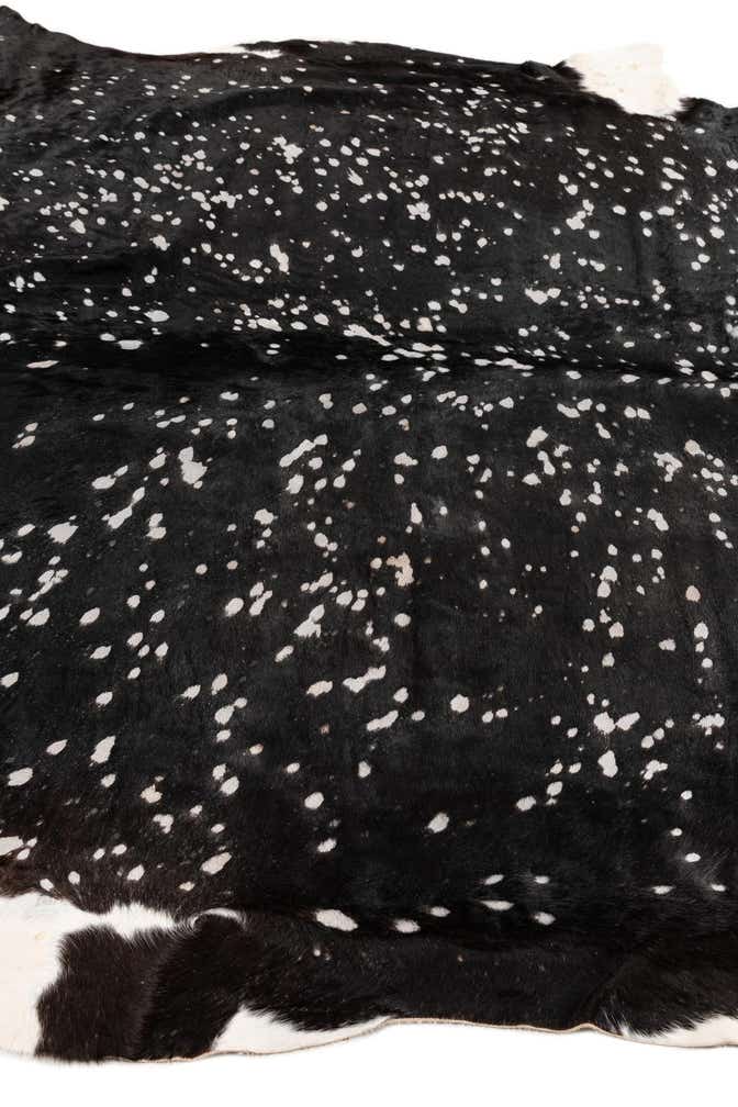 6' 3 x 6' 8 Cowhide Leather Square Rug