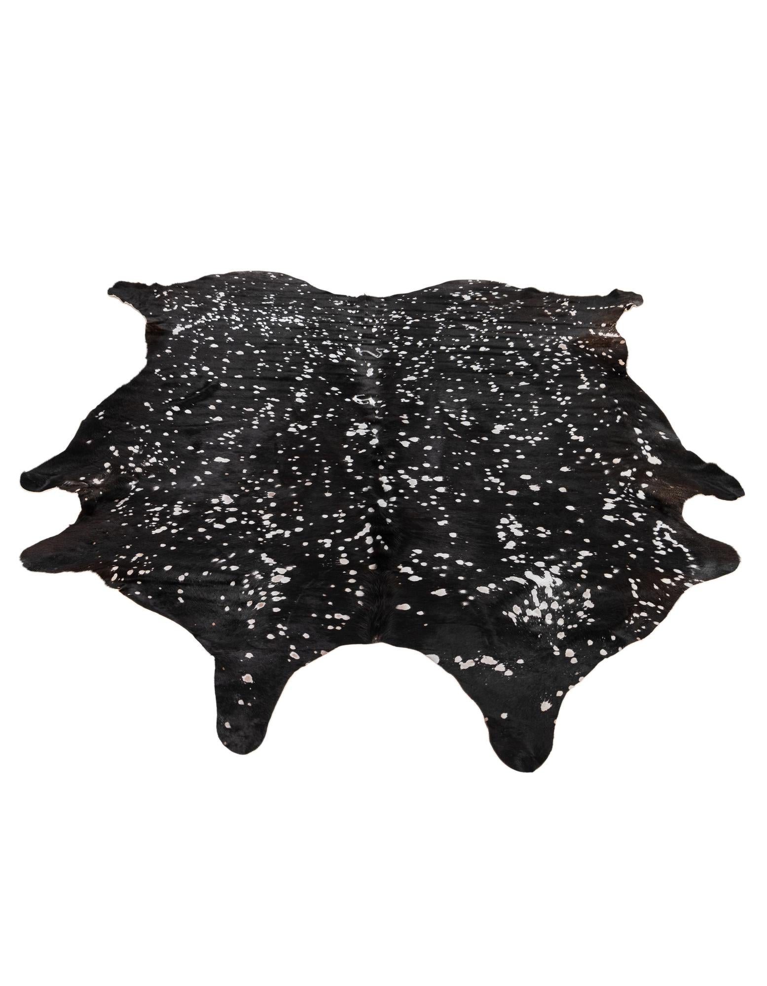 6' 6 x 6' 7 Cowhide Leather Square Rug