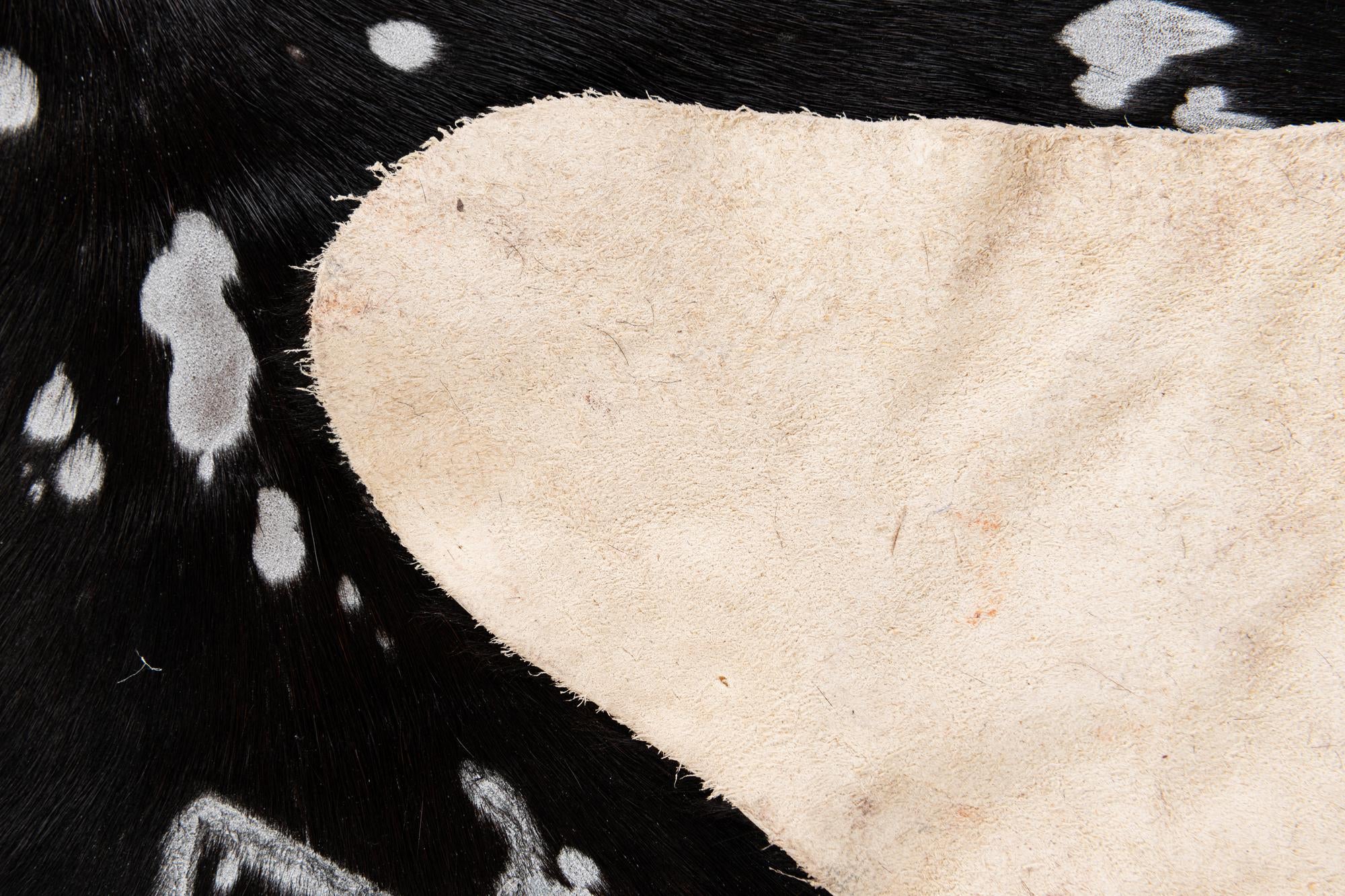6' 6 x 6' 7 Cowhide Leather Square Rug
