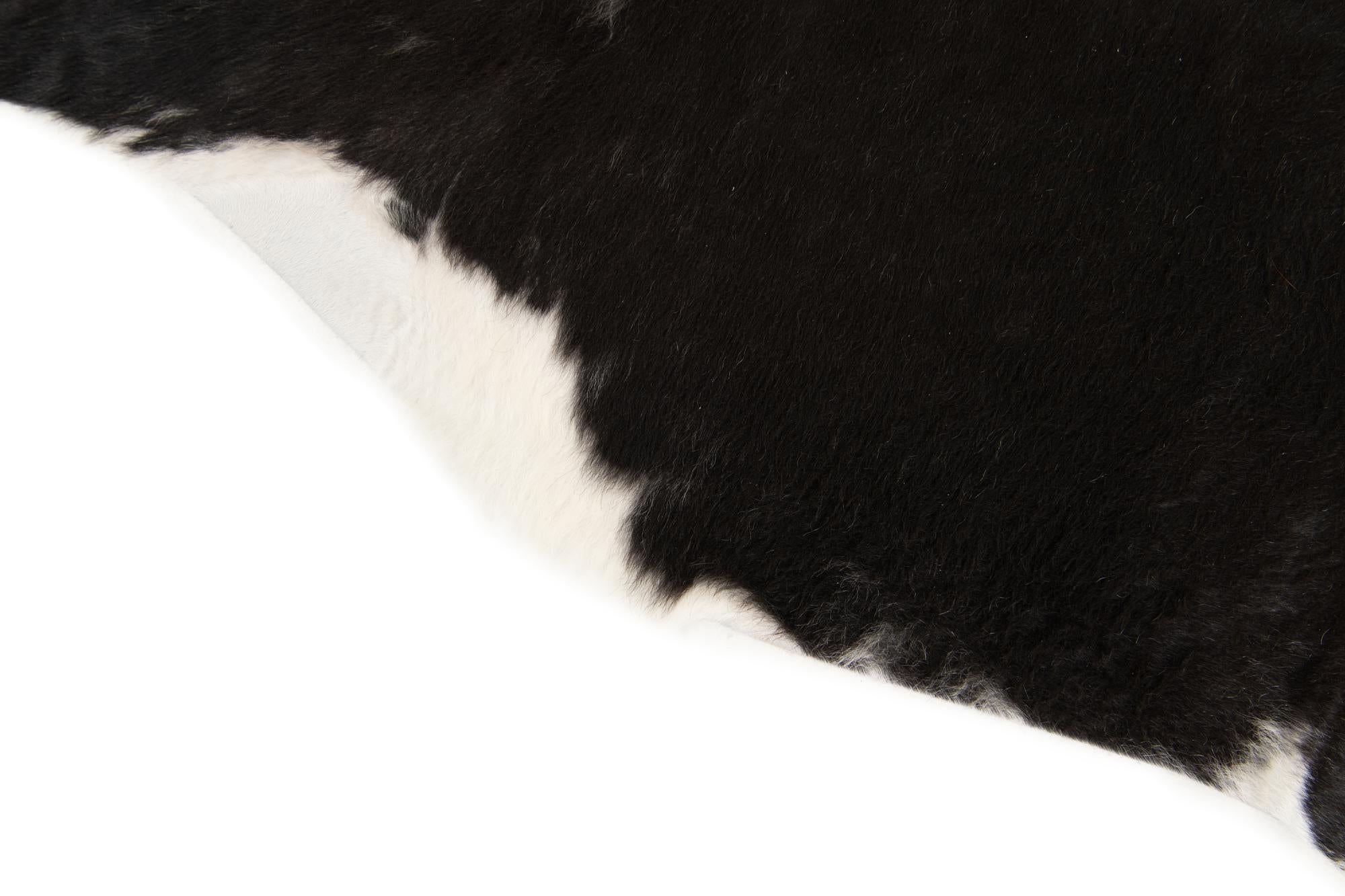 5' 10 x 6' 4 Cowhide Leather Square Rug