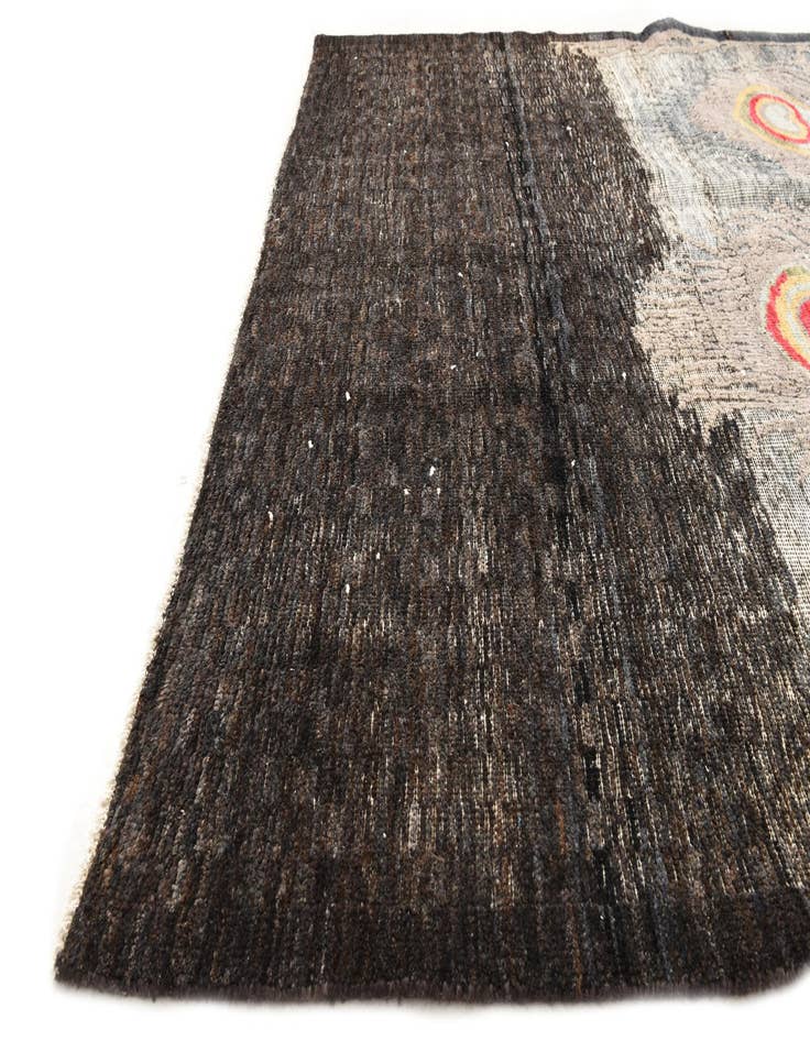 Detail image of 5' 6 x 6' 11  Hand Knotted Darya Wool Square Rug