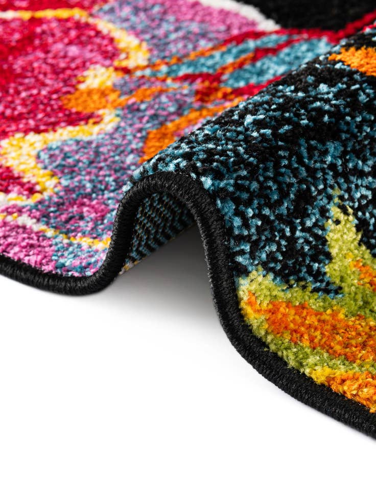 Detail image of 7' 10 x 7' 10 Florence Square Rug