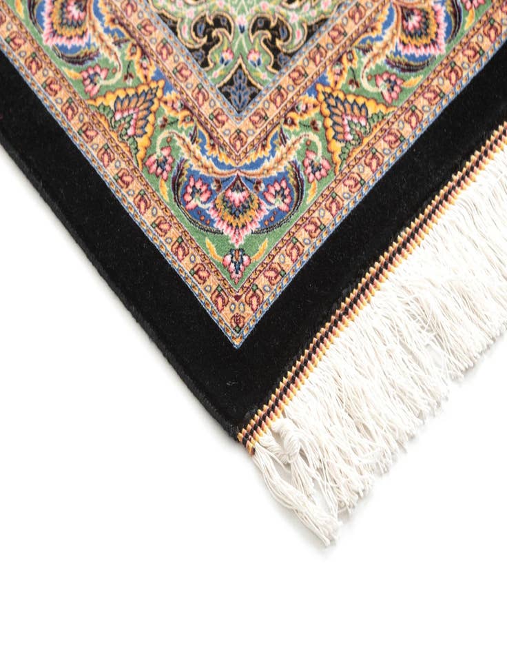 Detail image of 6' 7 x 6' 7 Ghom Design Square Rug