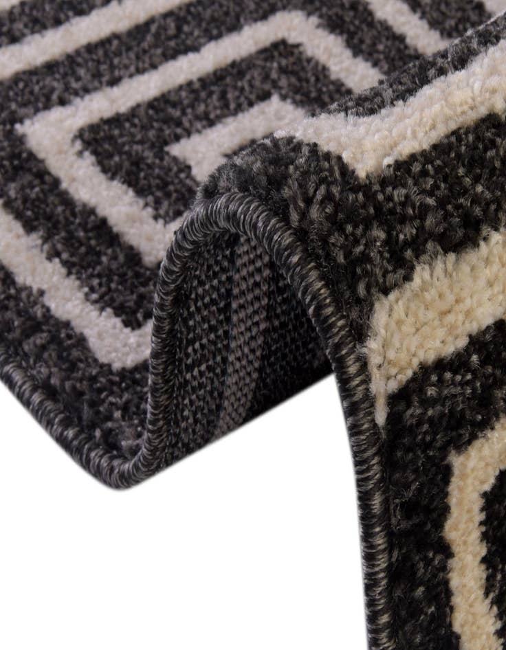 Detail image of 7' 10 x 7' 10 Greek Key Square Rug