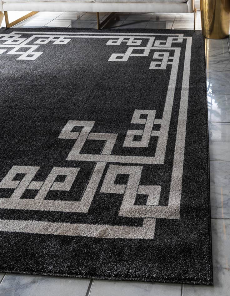 Detail image of 7' 10 x 7' 10 Greek Key Square Rug