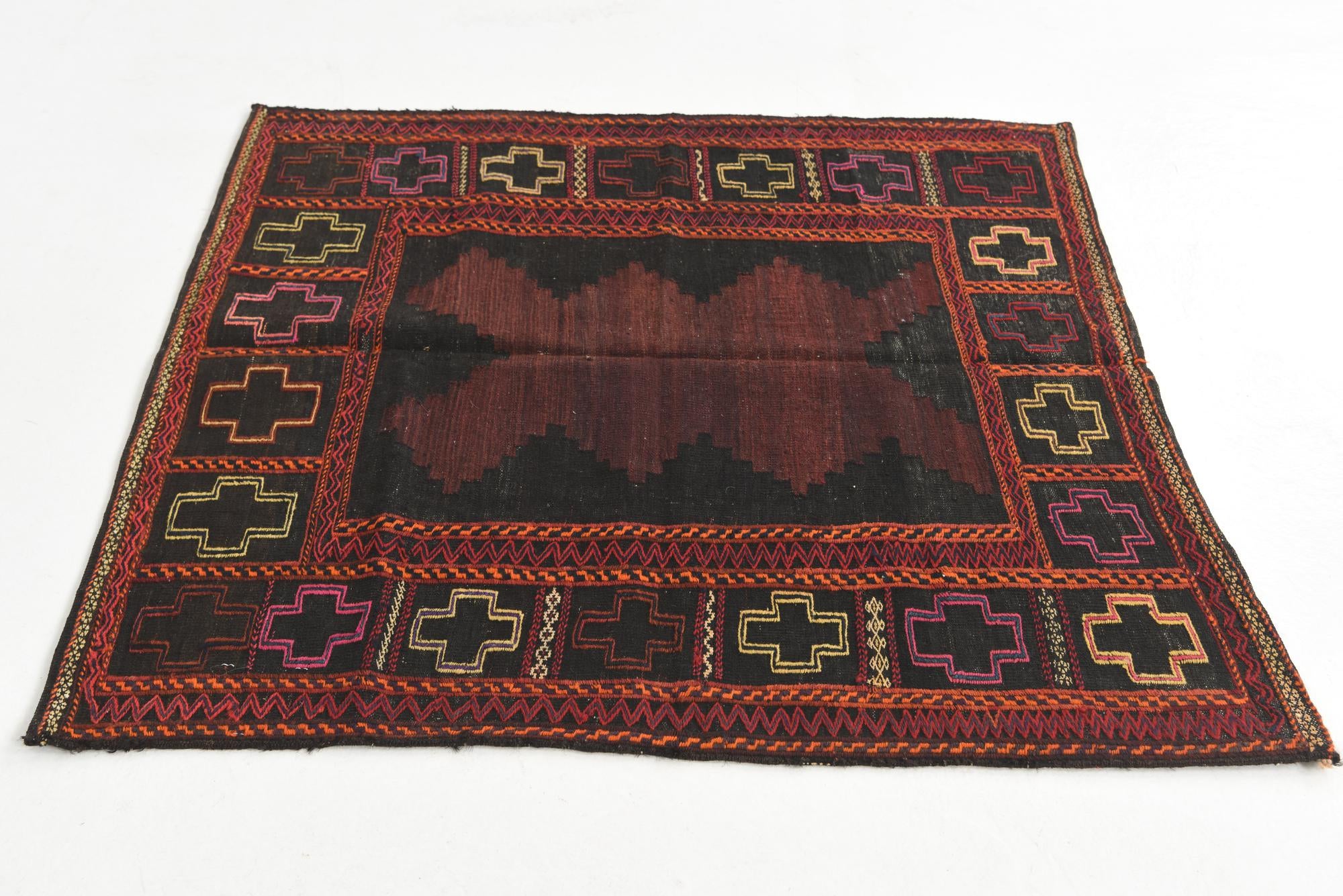 110cm x 115cm Hand Knotted Kilim Fars Persian Wool Square Rug
