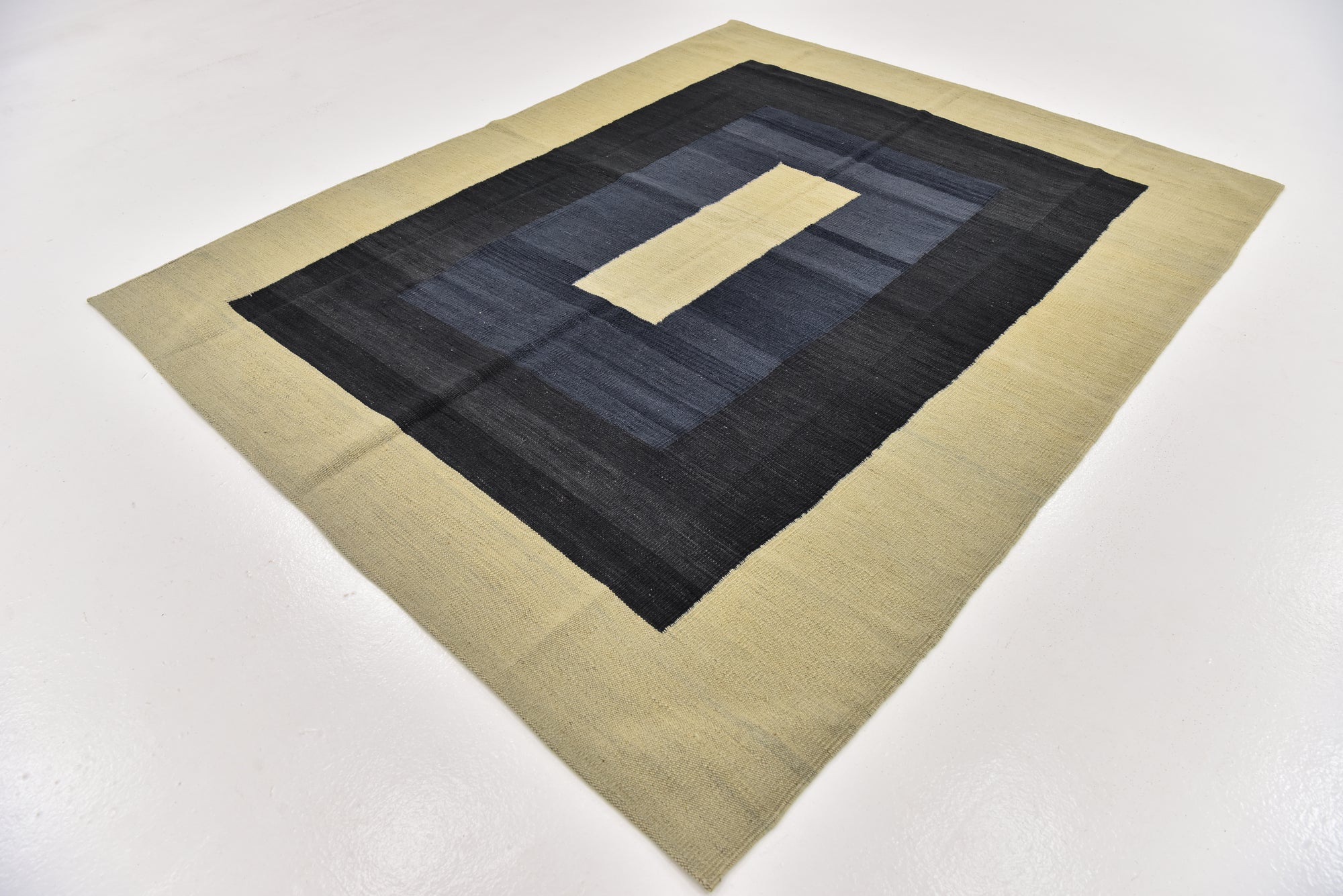 5' 4 x 6' 6 Hand Woven Kilim Modern Wool Square Rug