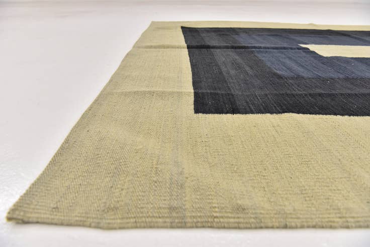 Detail image of 5' 4 x 6' 6 Hand Woven Kilim Modern Wool Square Rug