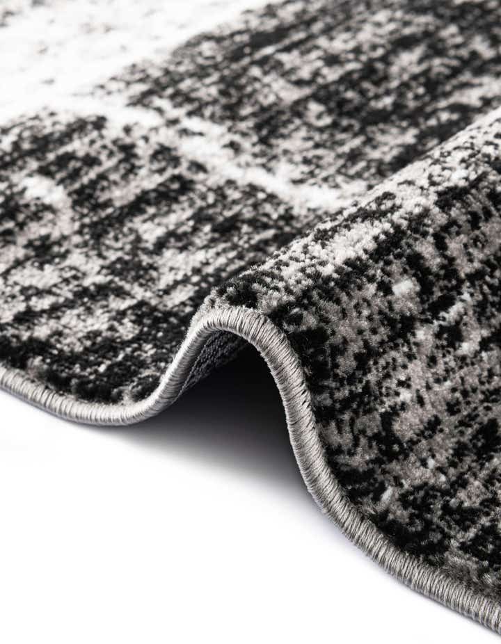 7' 10 x 7' 10 Laguna Square Rug