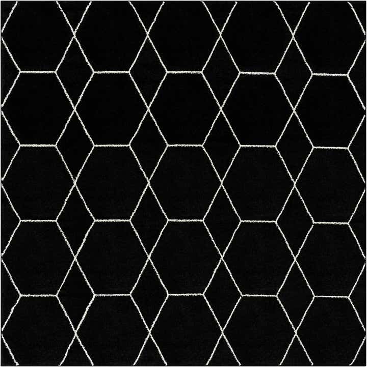 7' 10 x 7' 10 Lattice Frieze Square Rug