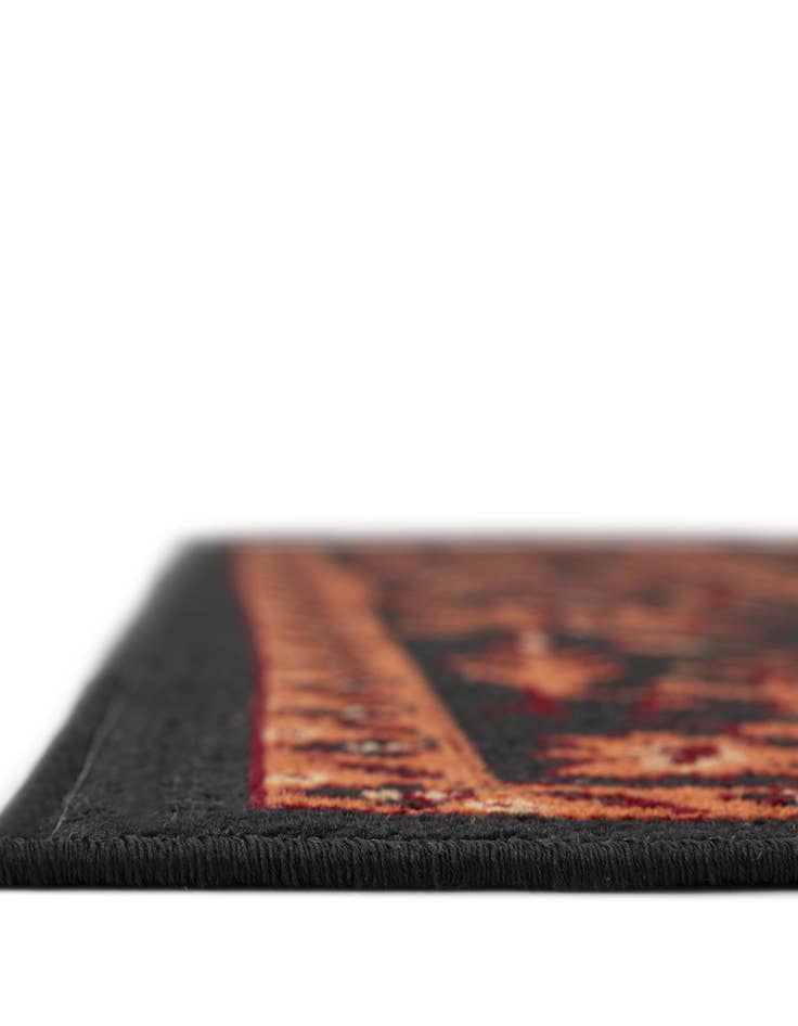 Detail image of 7' 10 x 7' 10 Lucerne Square Rug