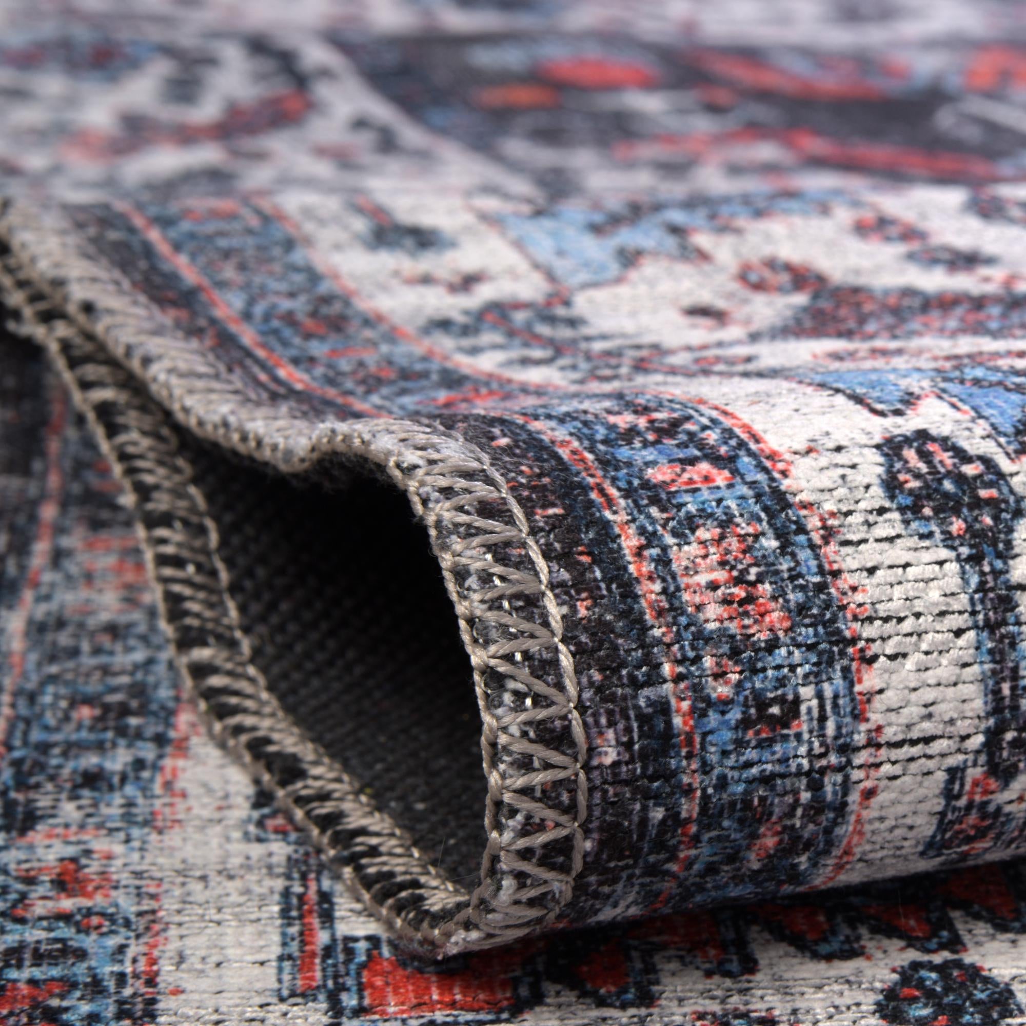5' 3 x 5' 3 Washable Mangata Square Rug