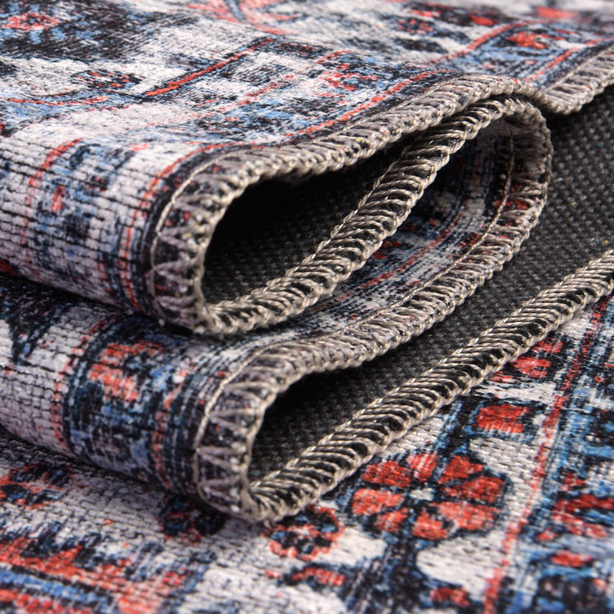 5' 3 x 5' 3 Washable Mangata Square Rug