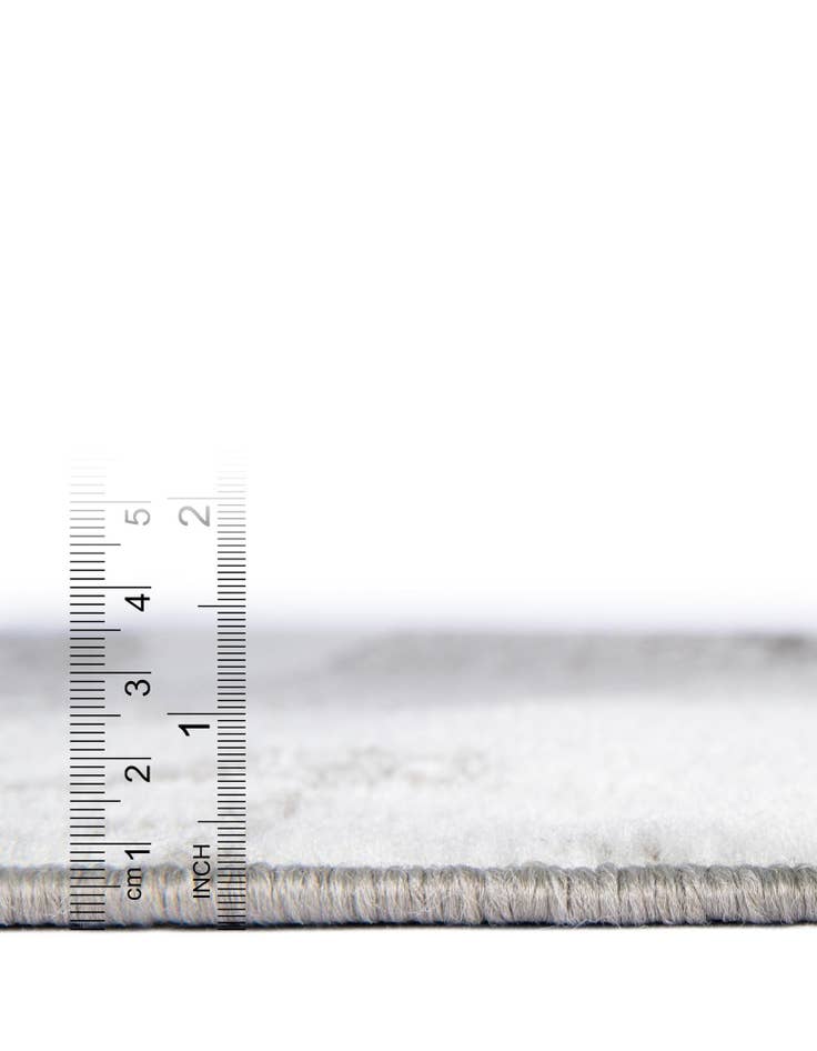 Detail image of 10' x 10' Oslo Square Rug