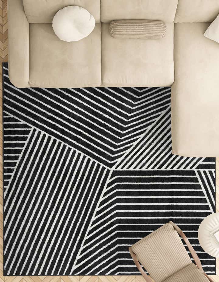 7' 10 x 7' 10 Oslo Square Rug