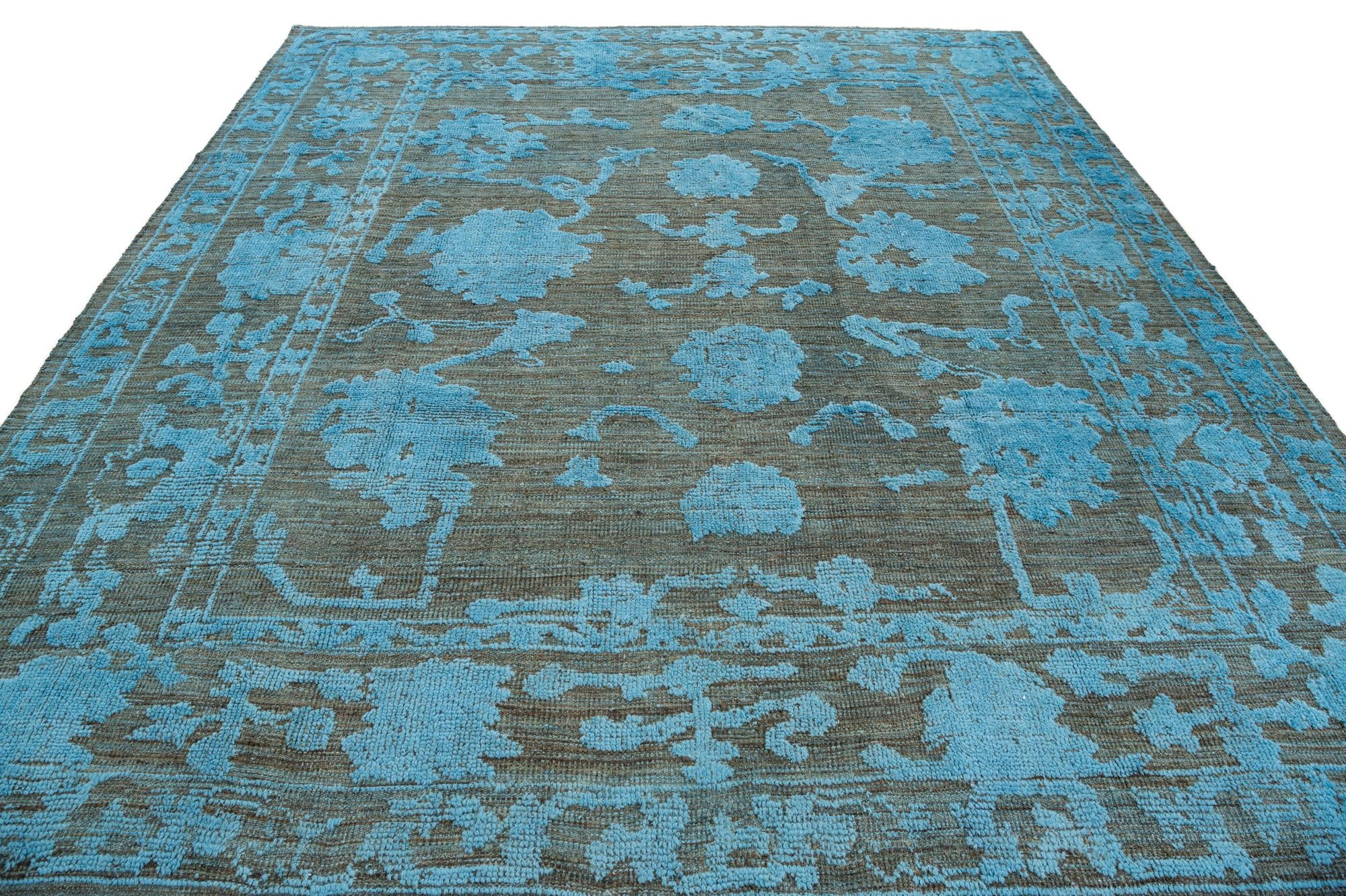 8' 8 x 9' 9 Hand Knotted Oushak Wool Square Rug
