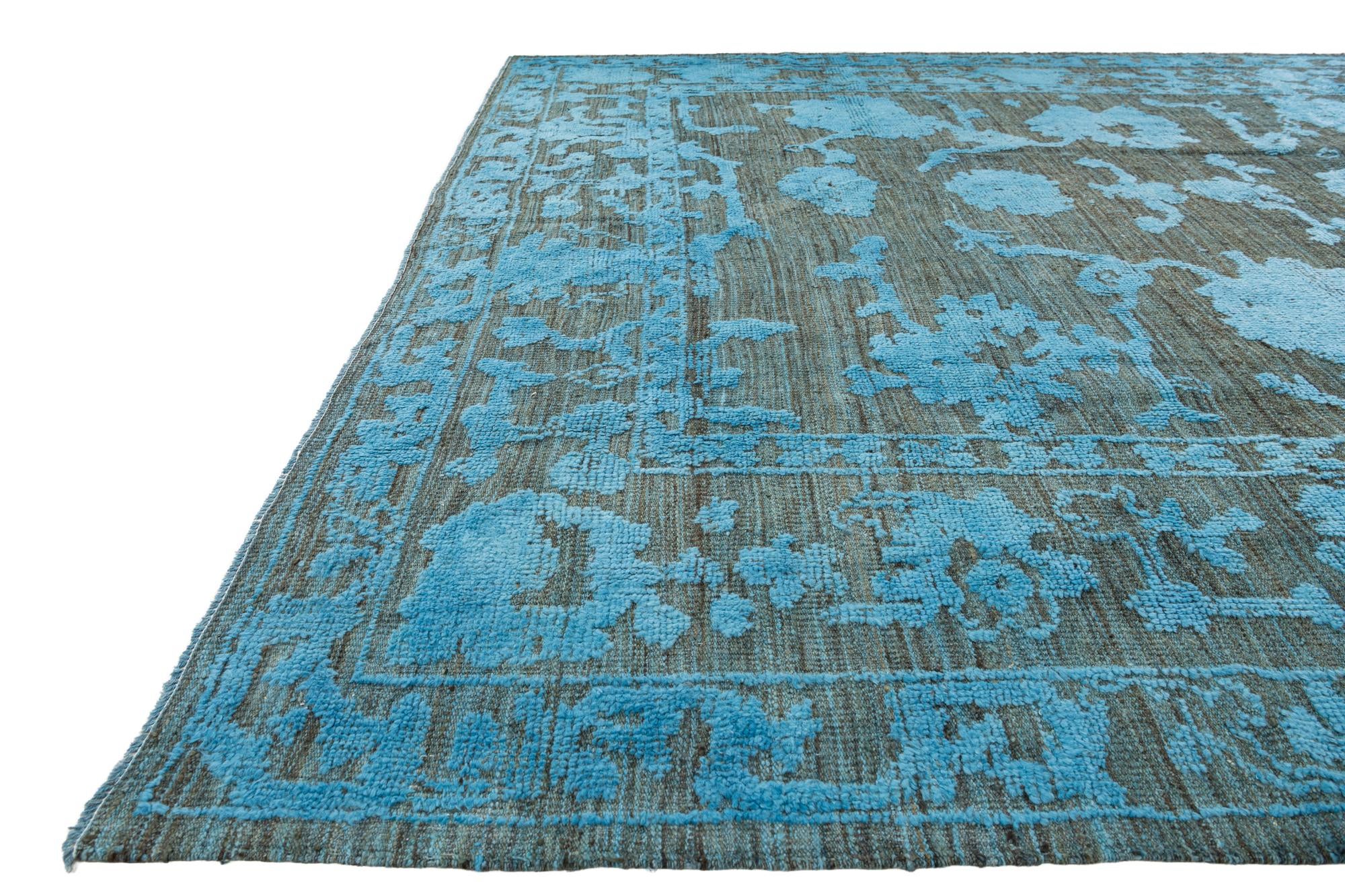 8' 8 x 9' 9 Hand Knotted Oushak Wool Square Rug