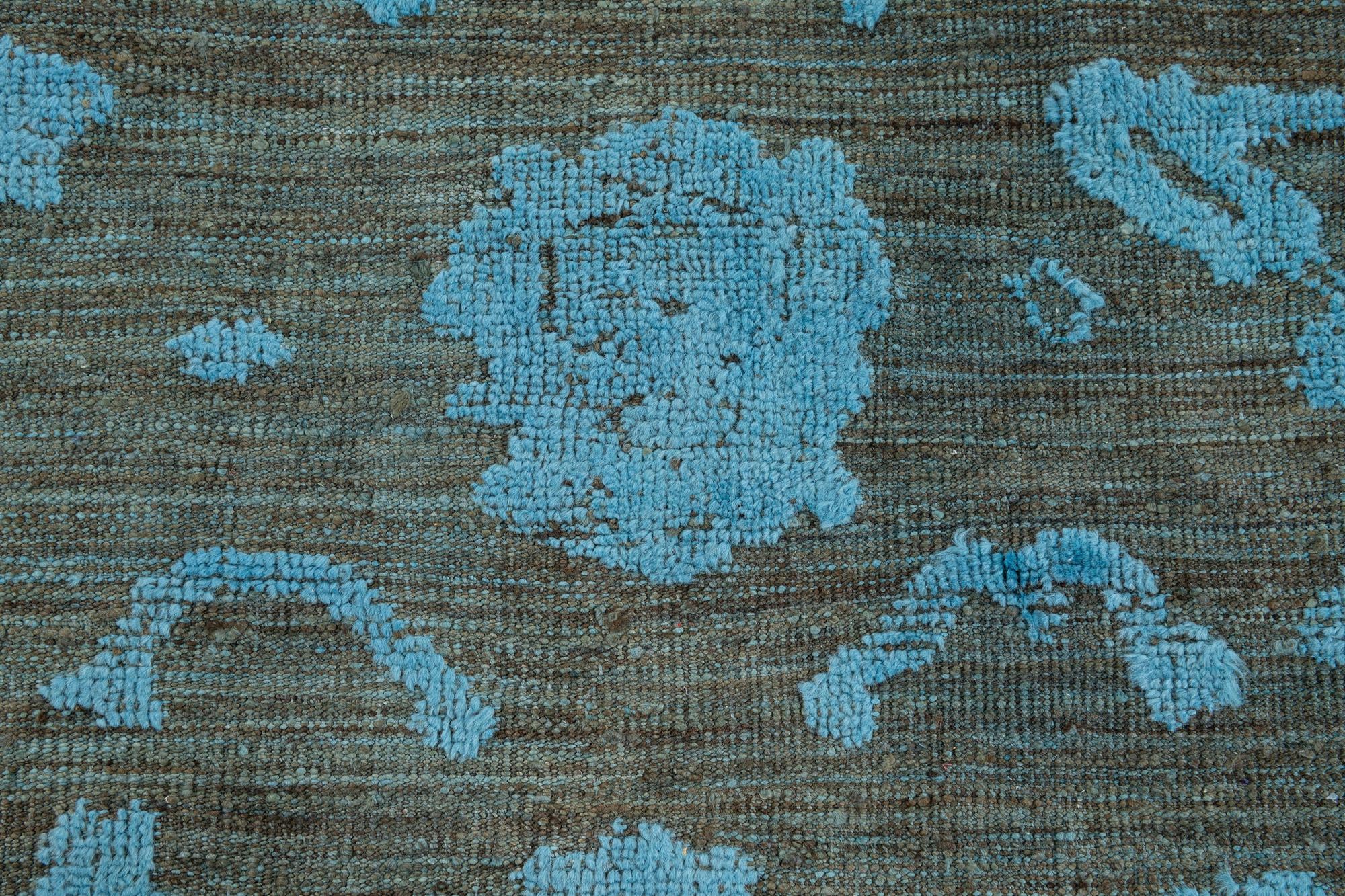 8' 8 x 9' 9 Hand Knotted Oushak Wool Square Rug