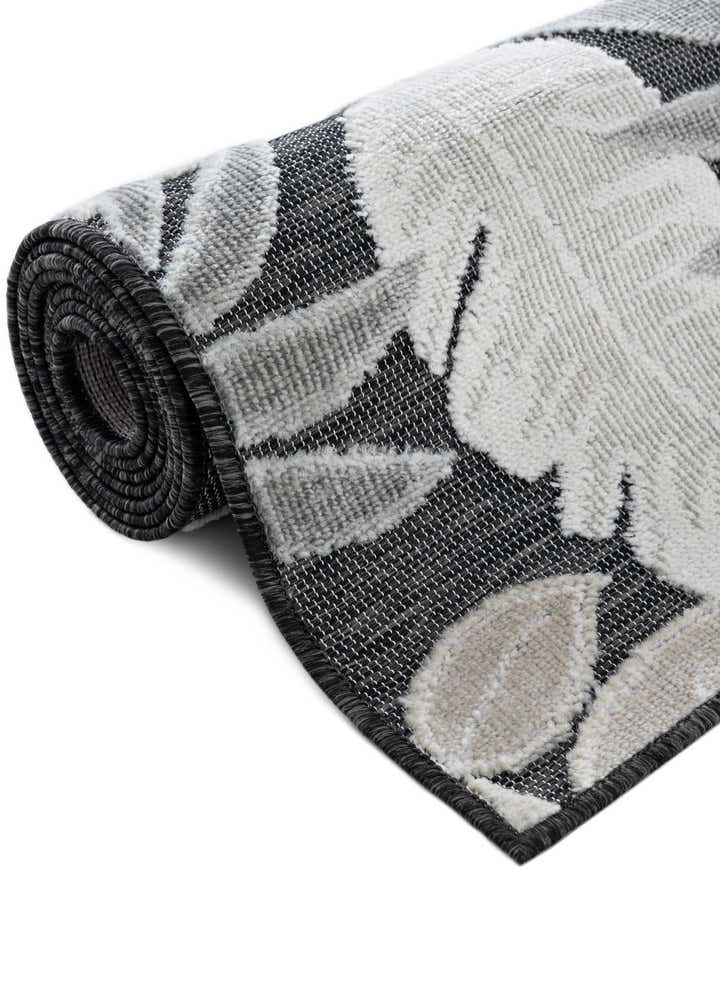 8' 2 x 8' 2 Easy-Clean Botanical Indoor / Outdoor Square Rug